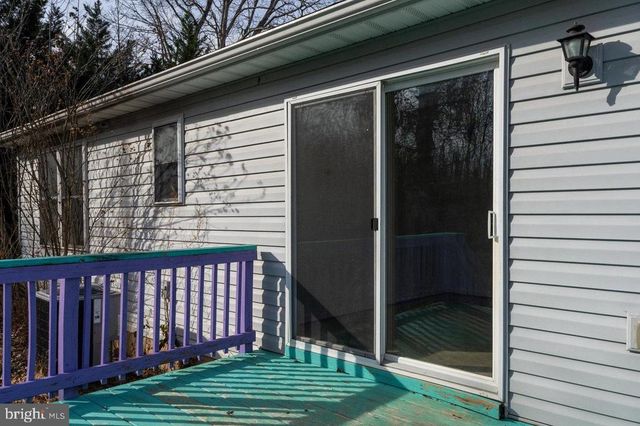 145 HICKORY DR, Luray, VA 22835