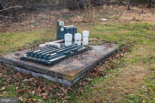 145 HICKORY DR, Luray, VA 22835