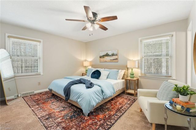 6005 Hunters Ridge Court, Lexington, NC 27295