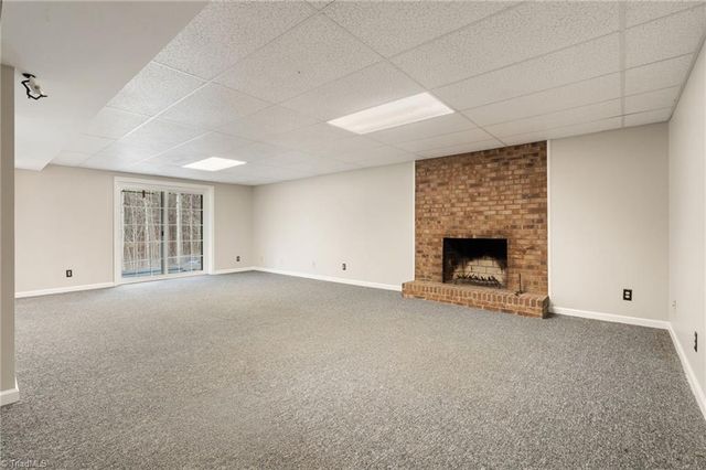 6005 Hunters Ridge Court, Lexington, NC 27295