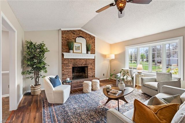 6005 Hunters Ridge Court, Lexington, NC 27295