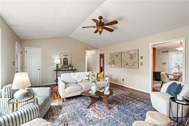 6005 Hunters Ridge Court, Lexington, NC 27295