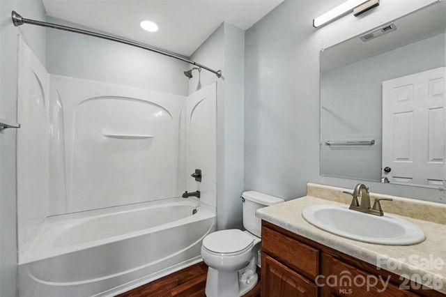 233 E Waterlynn Road B, Mooresville, NC 28117
