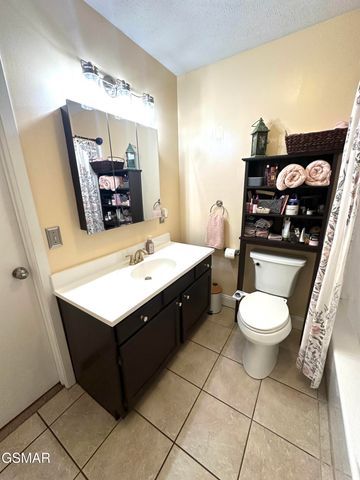 1017 Valley View Circle, Sevierville, TN 37876