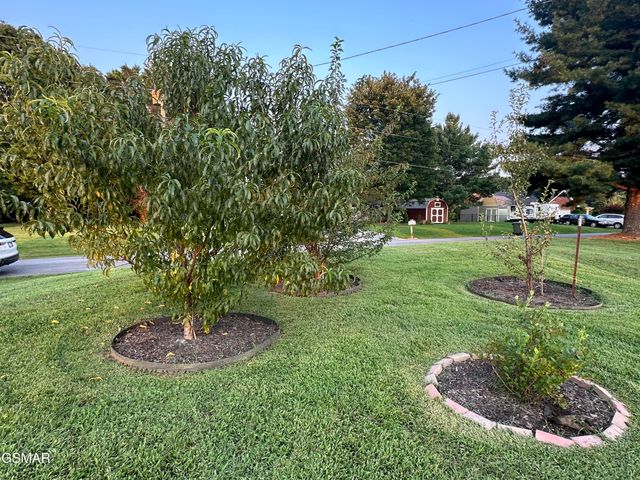 1017 Valley View Circle, Sevierville, TN 37876