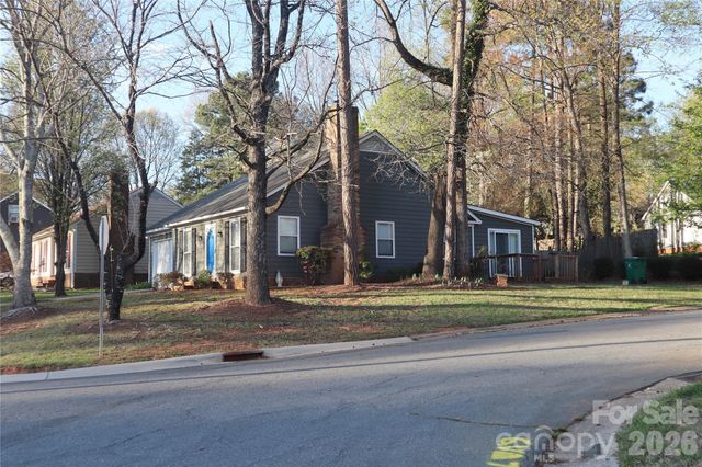 1906 Burgandy Drive, Charlotte, NC 28262