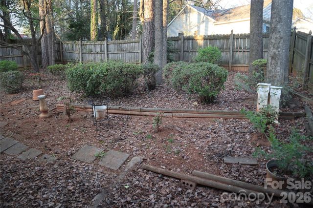 1906 Burgandy Drive, Charlotte, NC 28262