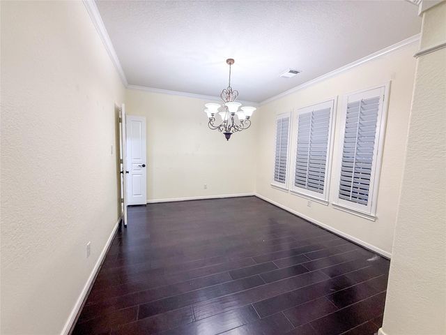 79 W Shale Creek Circle, Spring, TX 77382