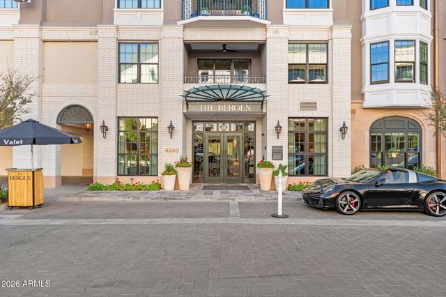 4240 E CAMELBACK Road 514, Phoenix, AZ 85018