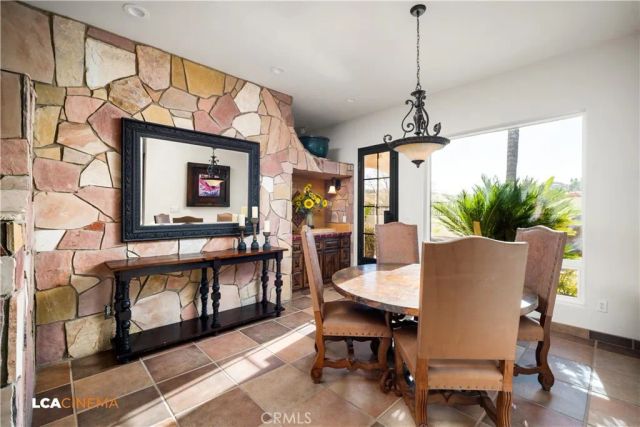 15001 Colonia De Las Rosas, Bakersfield, CA 93306