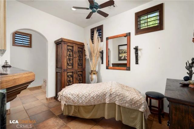 15001 Colonia De Las Rosas, Bakersfield, CA 93306