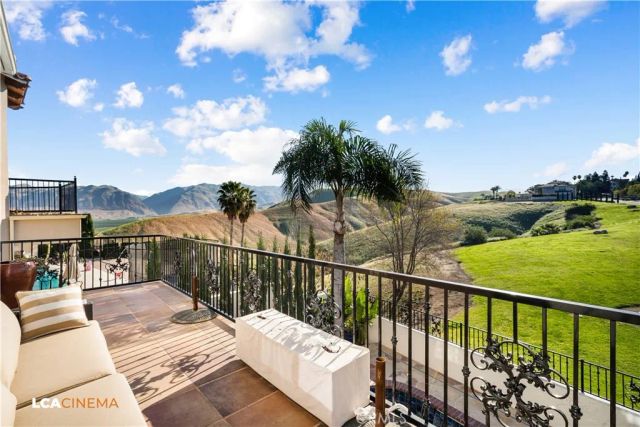 15001 Colonia De Las Rosas, Bakersfield, CA 93306