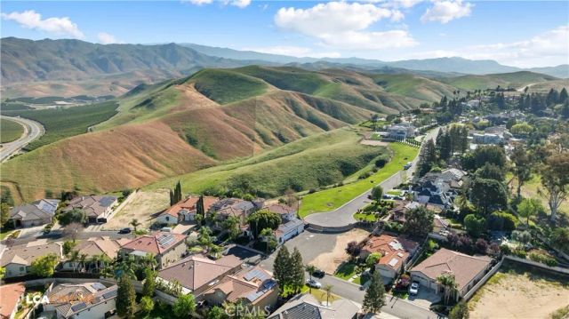 15001 Colonia De Las Rosas, Bakersfield, CA 93306