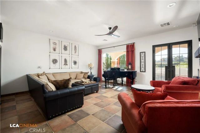 15001 Colonia De Las Rosas, Bakersfield, CA 93306