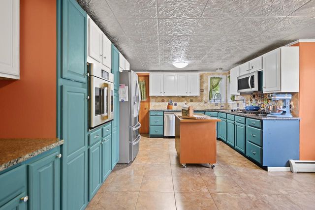 11337 Wilmot ROAD, Pleasant Prairie, WI 53158