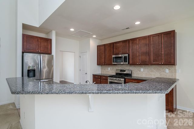 612 Augustus Lane, Mount Holly, NC 28120