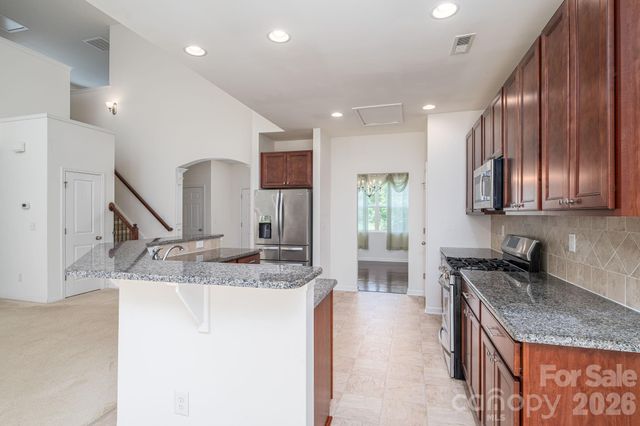 612 Augustus Lane, Mount Holly, NC 28120