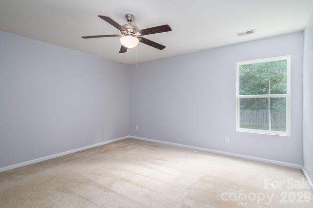 612 Augustus Lane, Mount Holly, NC 28120