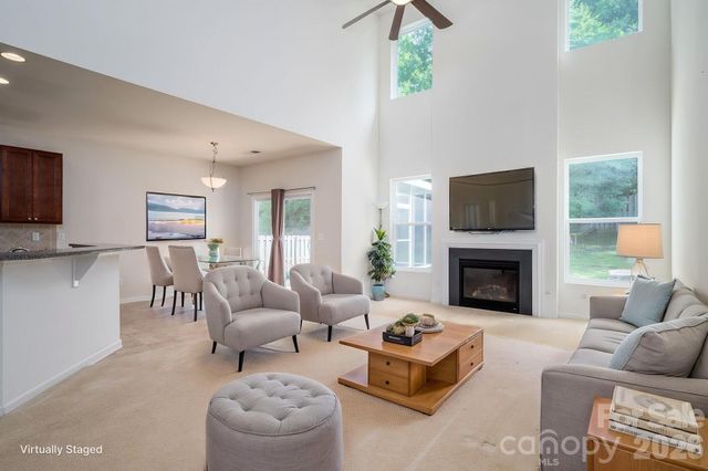 612 Augustus Lane, Mount Holly, NC 28120