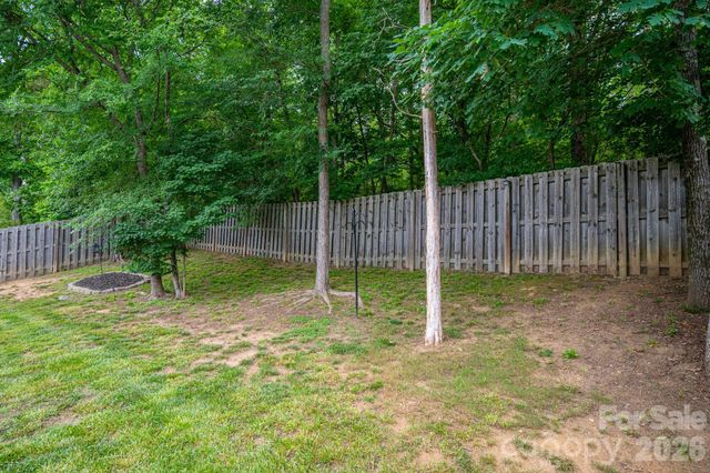 612 Augustus Lane, Mount Holly, NC 28120