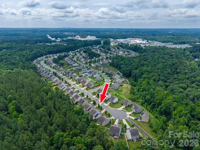 612 Augustus Lane, Mount Holly, NC 28120