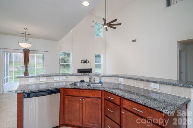 612 Augustus Lane, Mount Holly, NC 28120