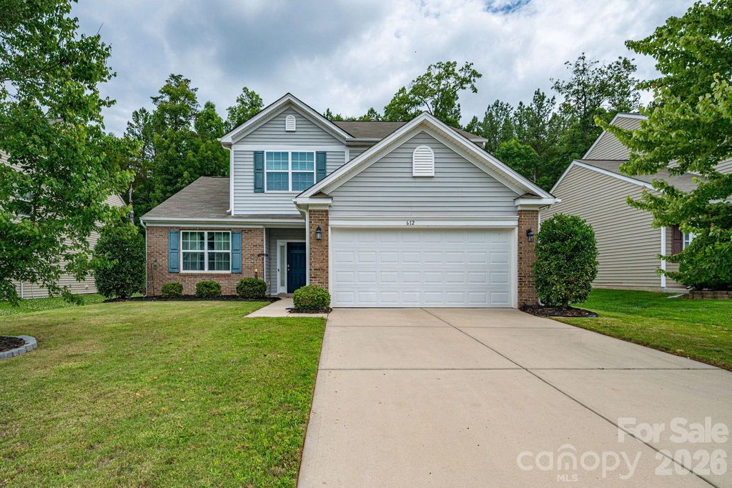 612 Augustus Lane, Mount Holly, NC 28120