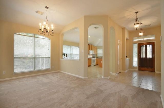 2000 Maize Bend DR, Austin, TX 78727