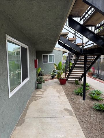 17392 Keelson, Huntington Beach, CA 92647