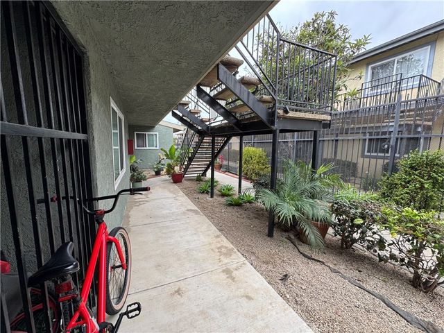 17392 Keelson, Huntington Beach, CA 92647
