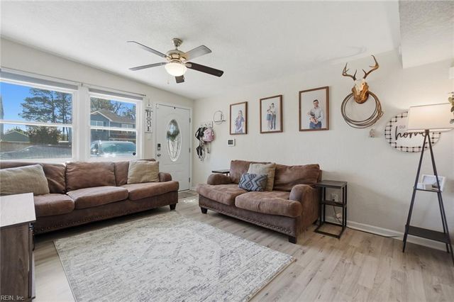 702 Bethel RD, Chesapeake, VA 23325