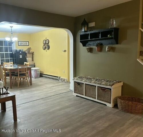 10 Calico Lane, Claverack, NY 12513