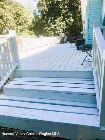 10 Calico Lane, Claverack, NY 12513