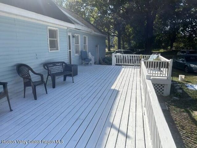 10 Calico Lane, Claverack, NY 12513