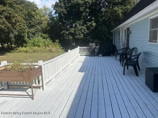 10 Calico Lane, Claverack, NY 12513