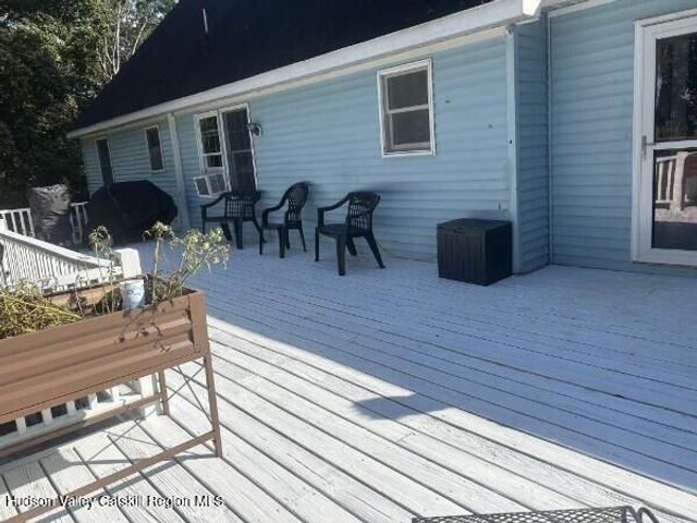 10 Calico Lane, Claverack, NY 12513