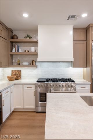11552 Observation Point Avenue, Las Vegas, NV 89138