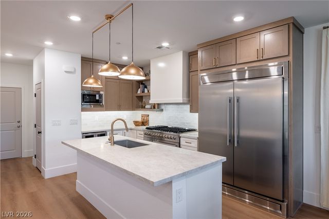 11552 Observation Point Avenue, Las Vegas, NV 89138