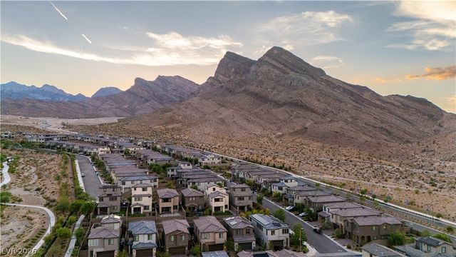 11552 Observation Point Avenue, Las Vegas, NV 89138
