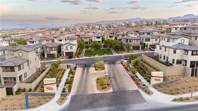 11552 Observation Point Avenue, Las Vegas, NV 89138