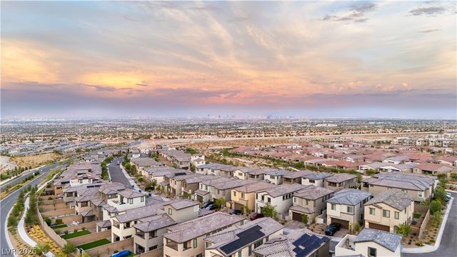11552 Observation Point Avenue, Las Vegas, NV 89138