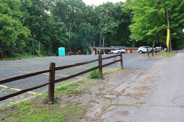 7611 Us Highway 12, Onsted, MI 49265