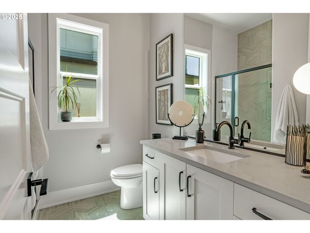 27763 Sw MARIGOLD Ter, Wilsonville, OR 97070