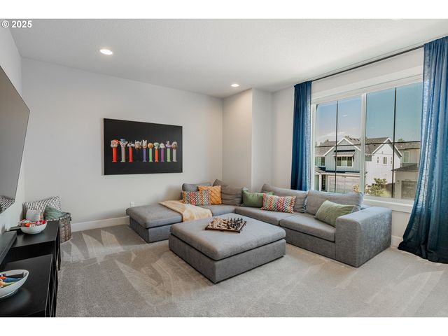 27763 Sw MARIGOLD Ter, Wilsonville, OR 97070