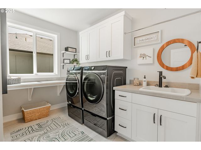 27763 Sw MARIGOLD Ter, Wilsonville, OR 97070