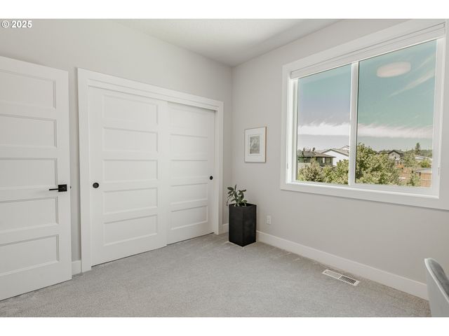 27763 Sw MARIGOLD Ter, Wilsonville, OR 97070