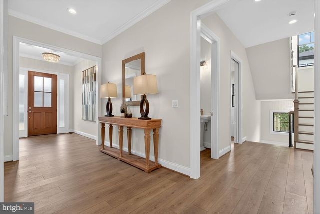 613 BLACKSTONE TER NW, Vienna, VA 22180