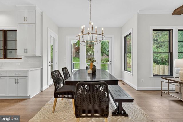 613 BLACKSTONE TER NW, Vienna, VA 22180