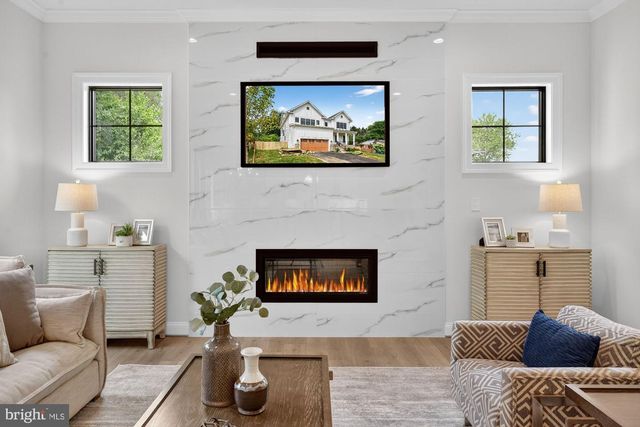 613 BLACKSTONE TER NW, Vienna, VA 22180