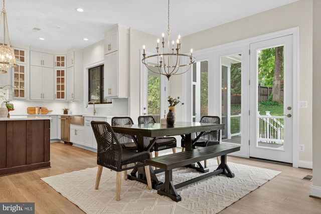 613 BLACKSTONE TER NW, Vienna, VA 22180